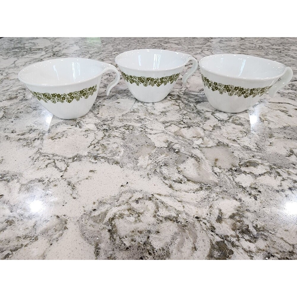 3 VINTAGE CORELLE GREEN CRAZY DAISY TRIM STACKING CUPS HOOK HANDLES EXCELLENT